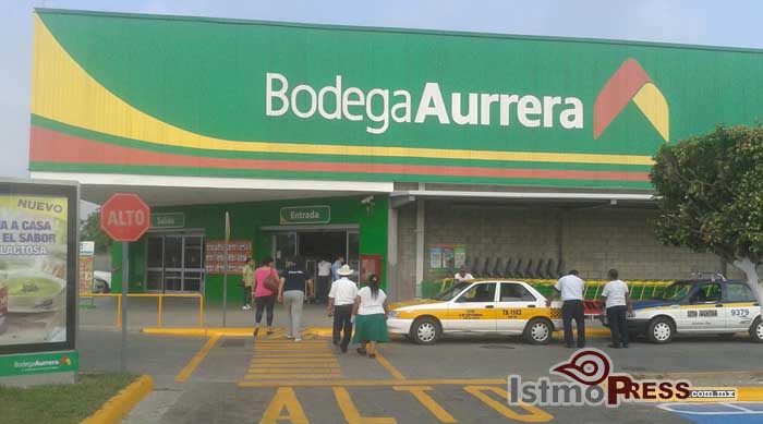 Abre sus puertas nuevamente Bodega Aurrera en Juchitan