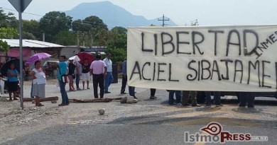 Bloquean pobladores de Jalapa del Marqués carretera Panamericana