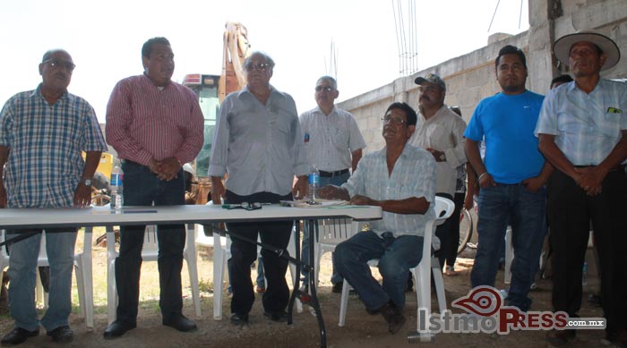 Autoridad municipal de Tehuantepec refrenda su apoyo a productores - Istmo Press (Comunicado de prensa)