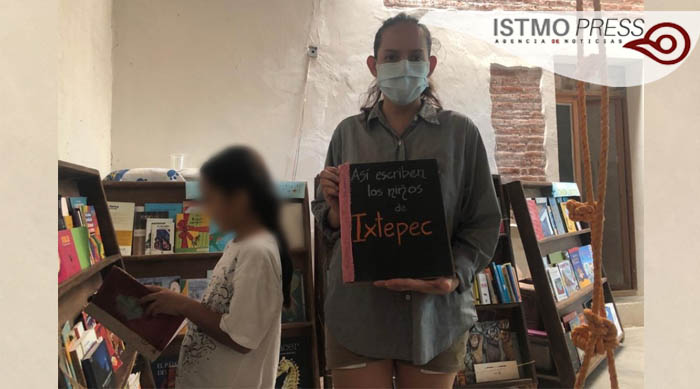 Damnificada en Oaxaca fomenta la lectura infantil4