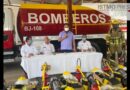 Atestigua Emilio Montero entrega de equipo de protección a bomberos por parte de Pemex
