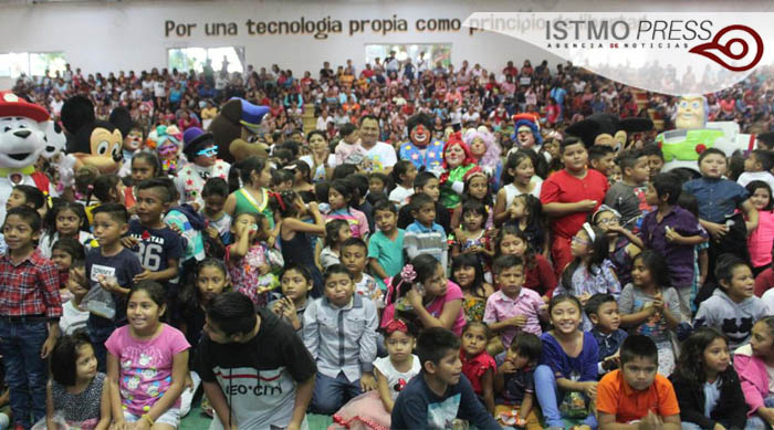 06 Ene DIF día de reyes4