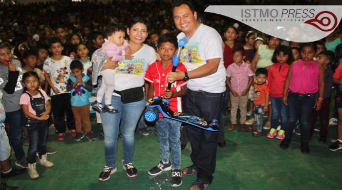 06 Ene DIF día de reyes6