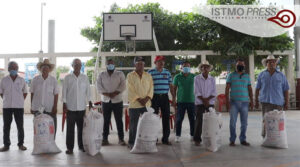 24 Jun Juchitán apoyo al campo