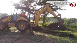 10 Jul Excavación de fosas Juchitán