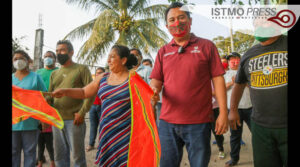 Banderazo obra Juchitán