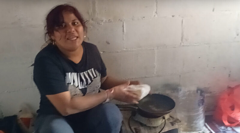 Dos metros cuadrados para soñar: La vida de Isabel, la madre colombiana que el muro detuvo en Saltillo