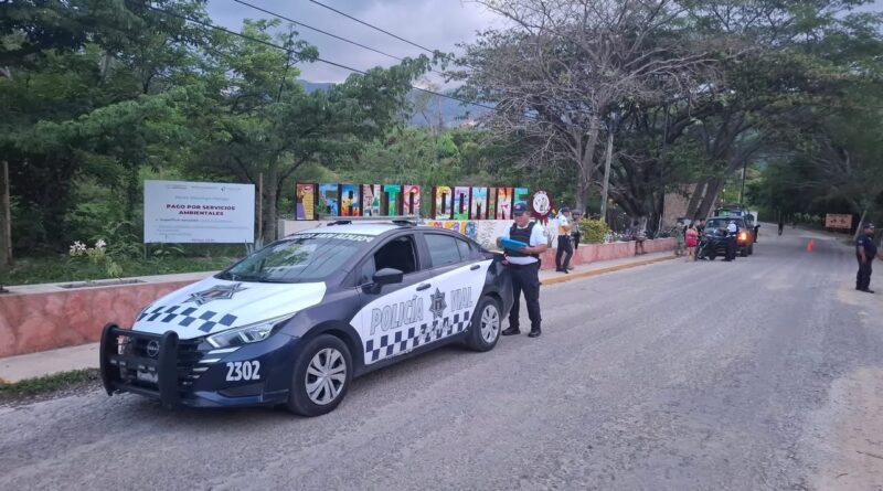 Violentan contra comandancia y patrulla municipal de Santo Domingo Petapa, Oaxaca Violentan contra comandancia y patrulla municipal de Santo Domingo Petapa, Oaxaca